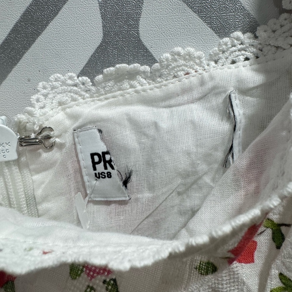 Princess Polly White Fabric and Accessories Set - Picture 7 of 8
